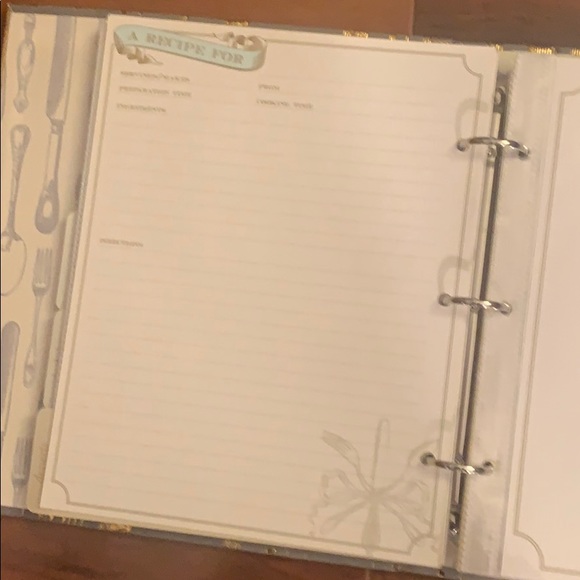 Recipe book new but with defects please see pics! - Picture 8 of 9